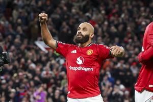 积极!姆伯莫本赛季英超完成141次无球前插,位列英超第一